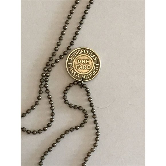 1951 ONE FARE - Metropolitan Transit Authority, Boston MA Token Pendant. - Picture 3 of 4